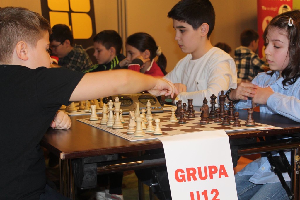 retro_chess_challenge_01
